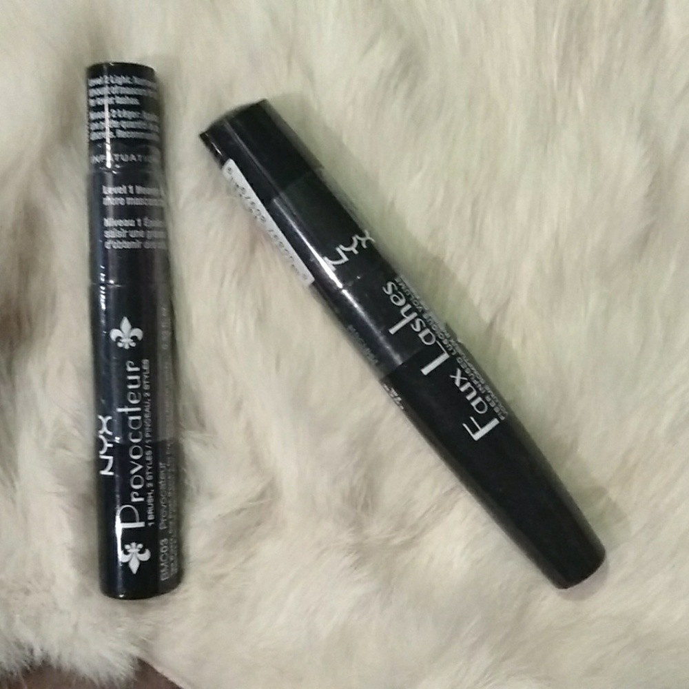 Mascara